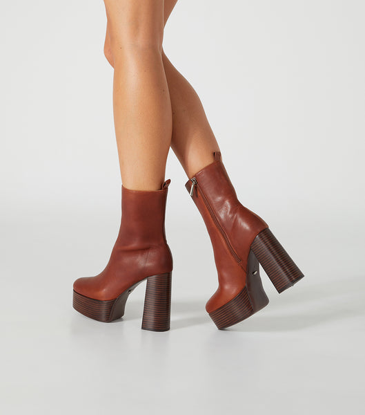 Tony Bianco Tyra Cognac 12cm Platform Støvler Brune | ADKDF55260